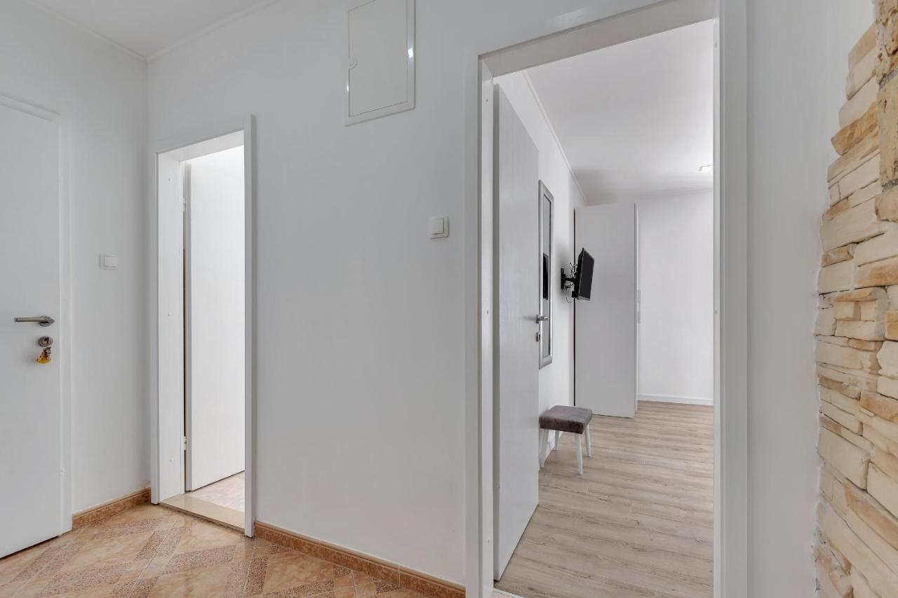 Apartments Zorica Tucepi Exterior photo