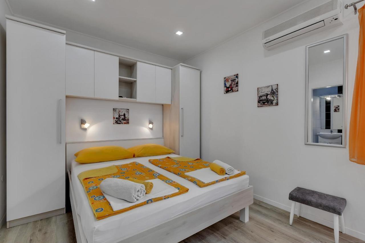 Apartments Zorica Tucepi Exterior photo